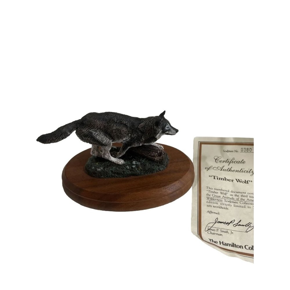 Hamilton Sculpture Great Animal American Wilderness Figurine Timber Wolf/ wolves